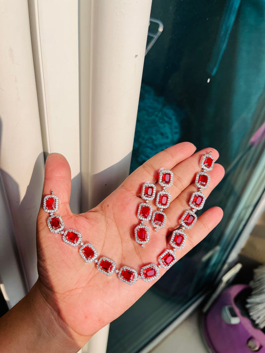 Dri Necklace
