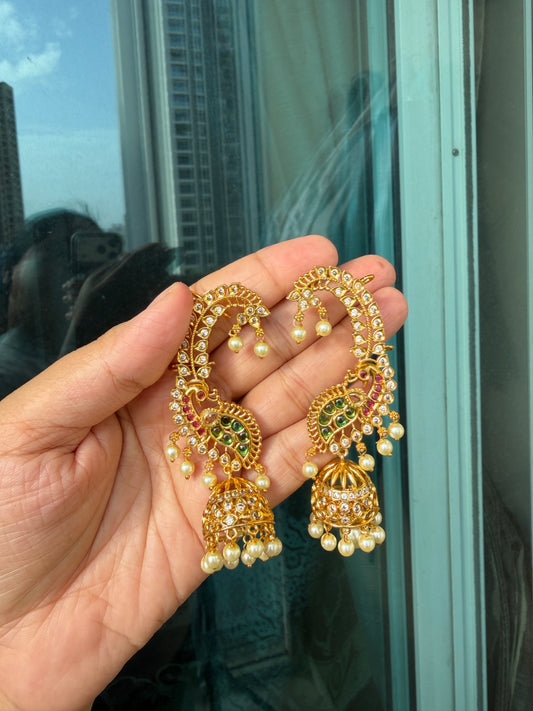 Amisha Earcuff