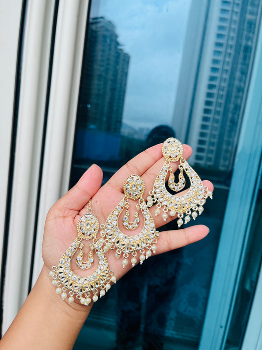 Jemi earings tikka