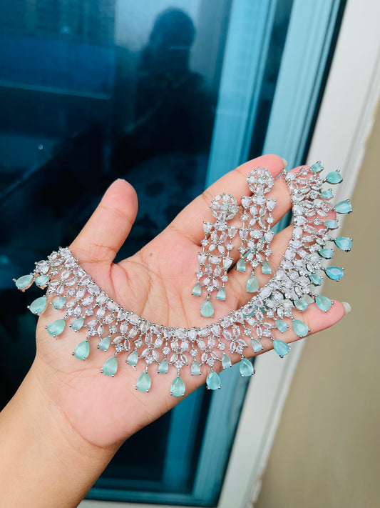 Arfa necklace