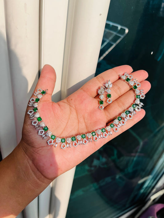 Hira Necklace