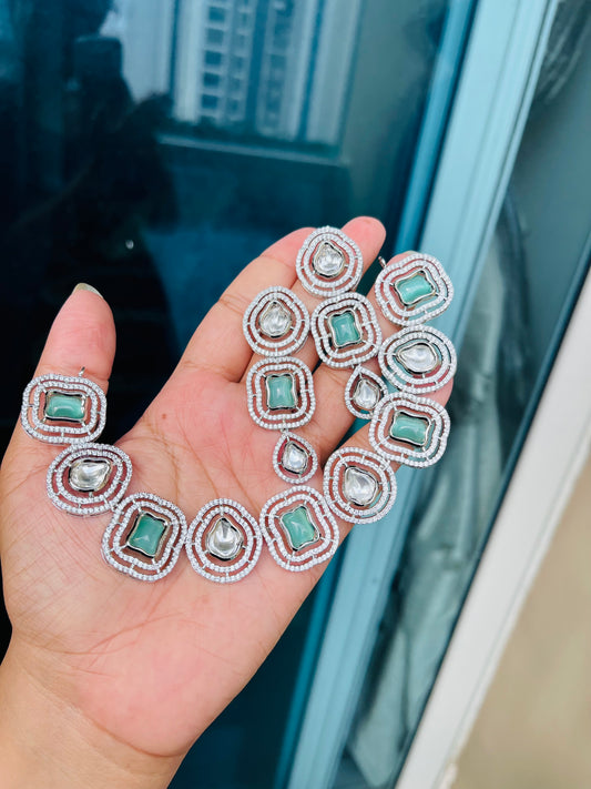 Minal necklace