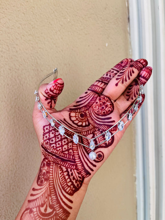 Aari Hair Accessories