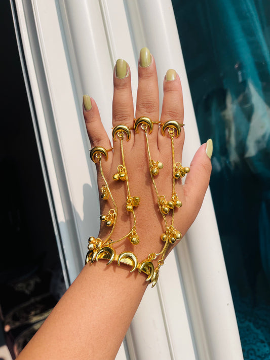 Chand Haathphool - Single Hand