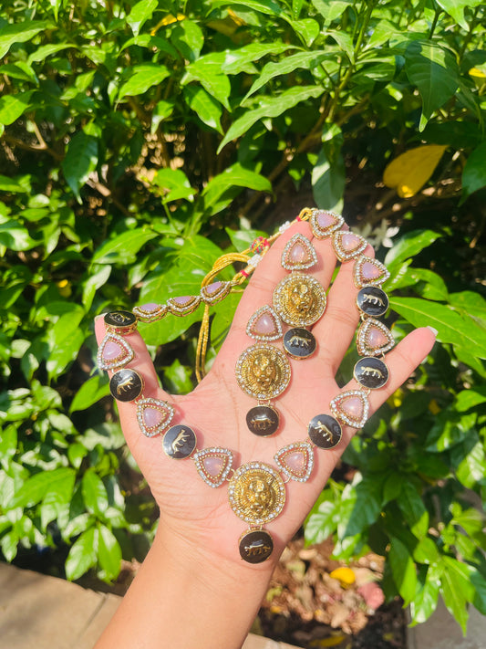 Sachi necklace