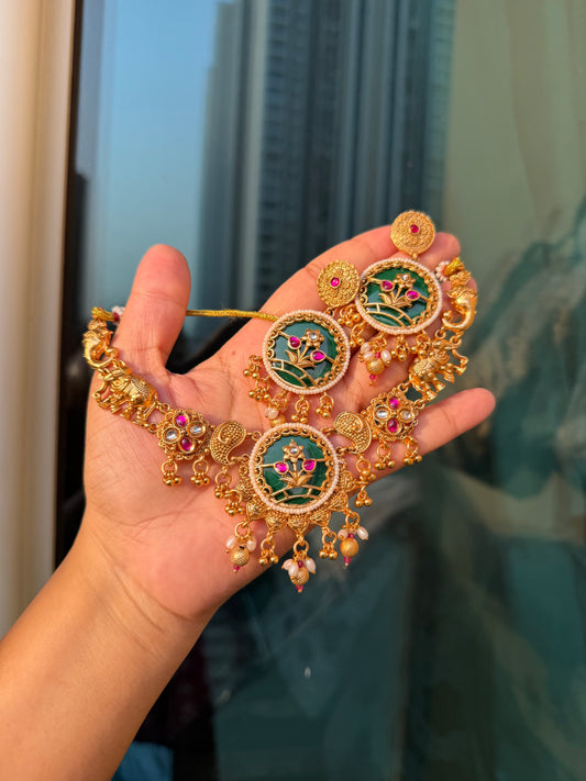 Hima Necklace