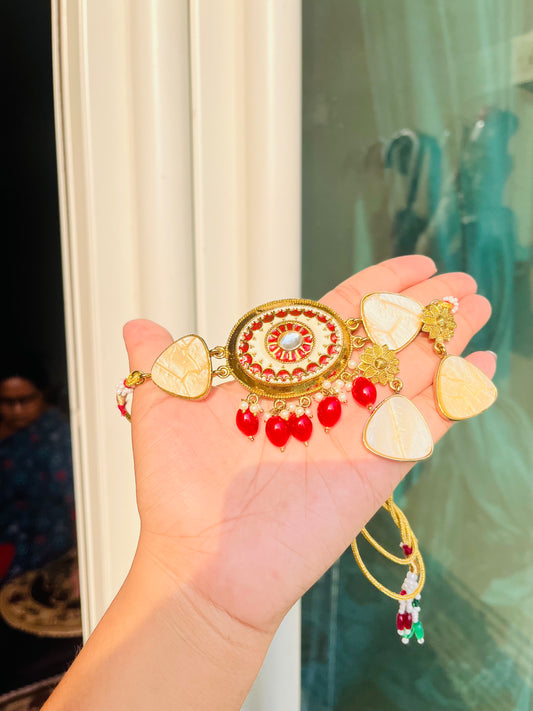 Bhairavi choker