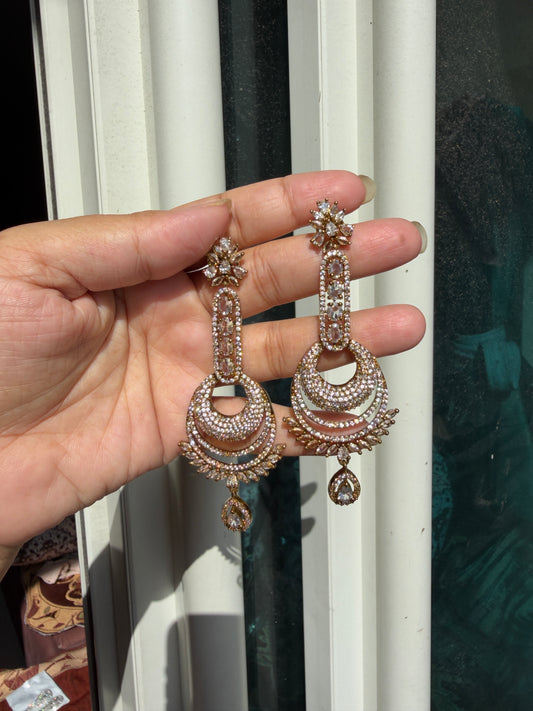 Nira Earings