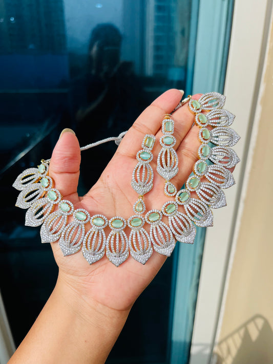 Aima necklace