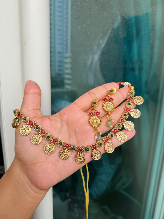 Ora necklace