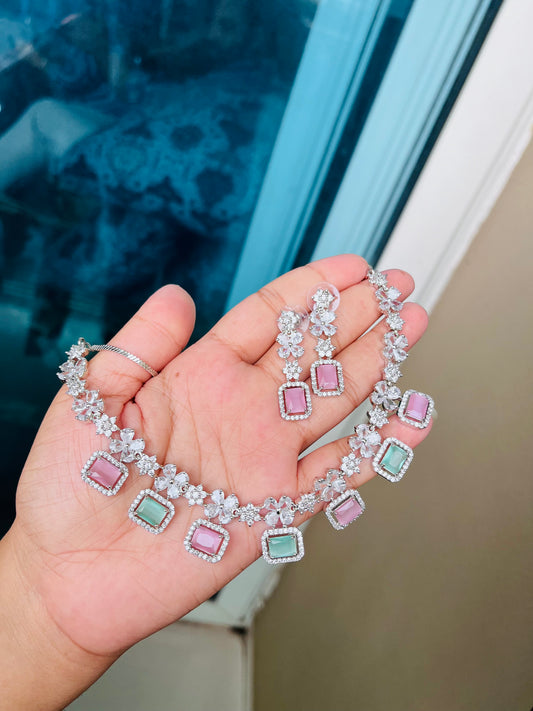 Aarya necklace