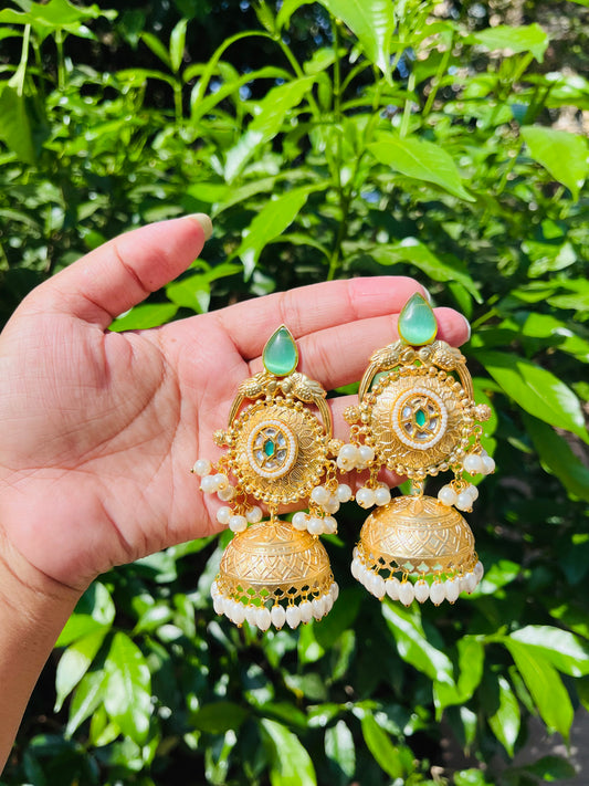 Suhani jhumka