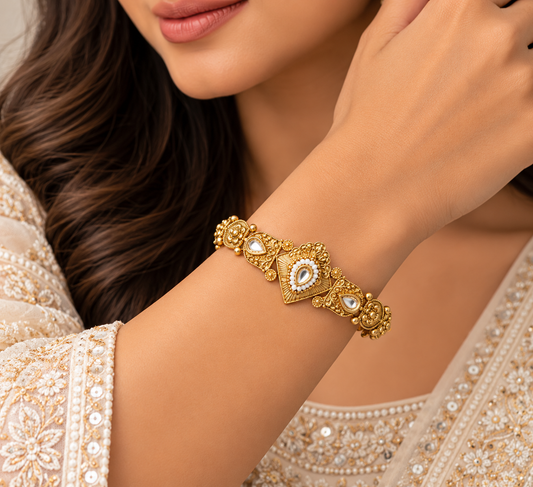 Ara Bracelet