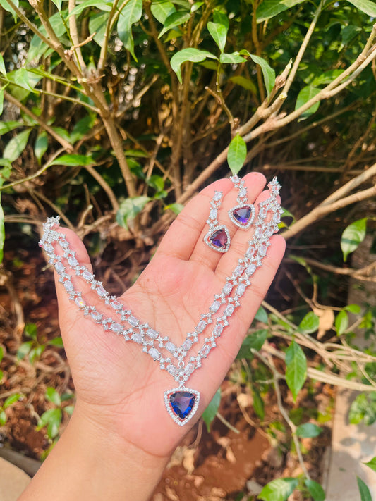Pinal necklace