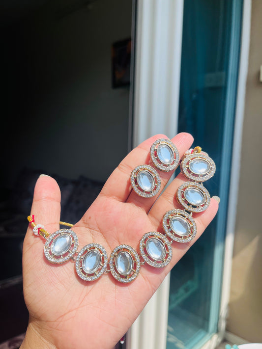 Mihari necklace