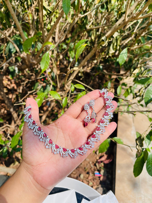 Uri necklace