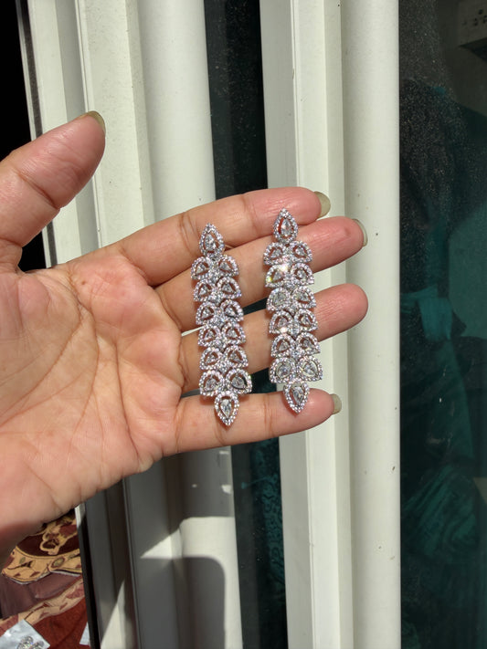 Sara Earings
