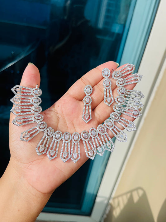Kiwa necklace