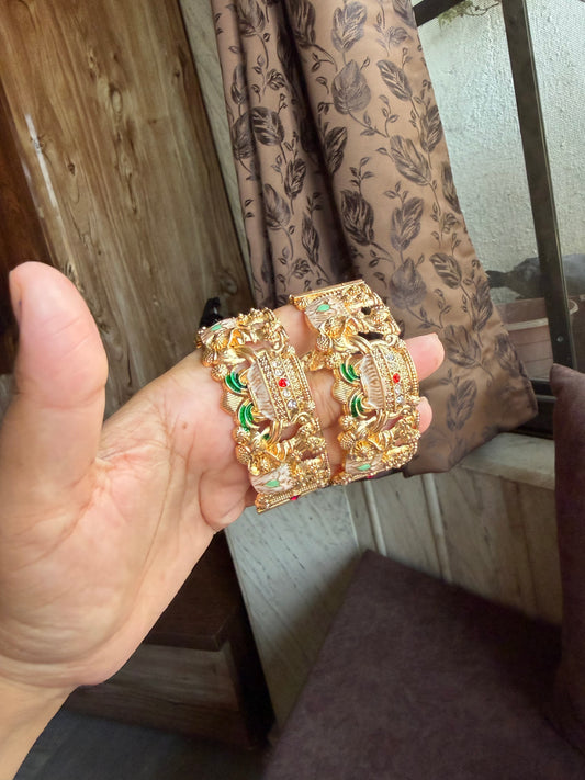 Hiva Bangles
