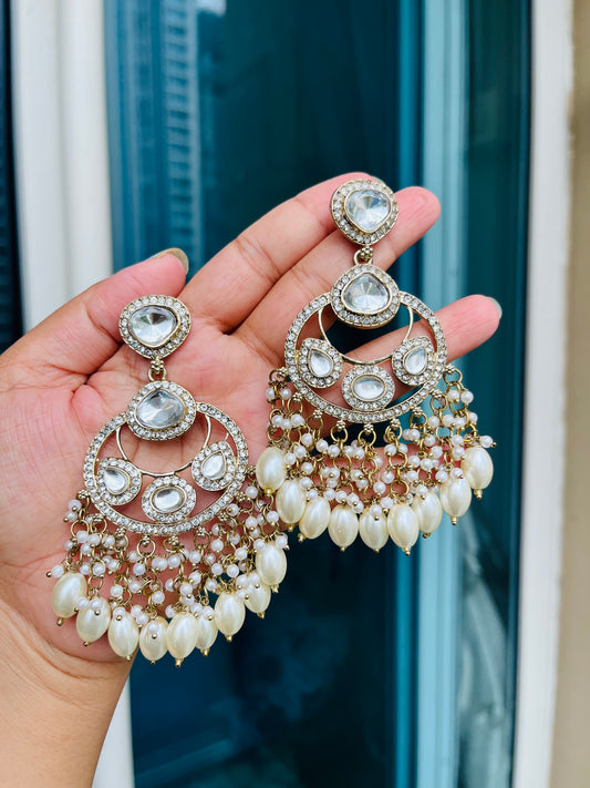 Avina Earings