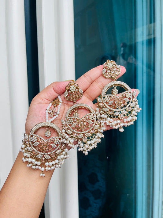 Dyuti earings tikka